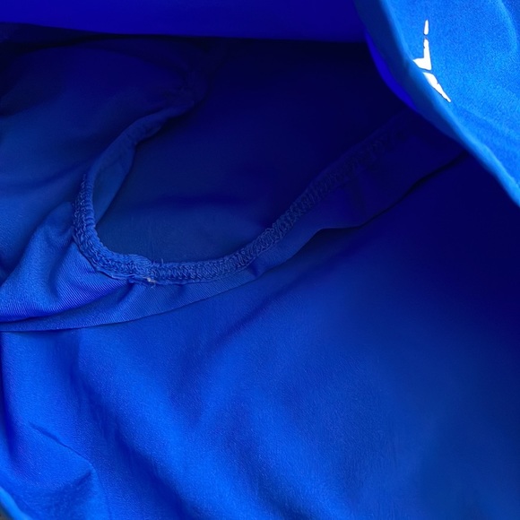 Old Navy Active Athletic Sport Gym Run Semi-Fitted Low Rise Shorts (size S) - Picture 4 of 7